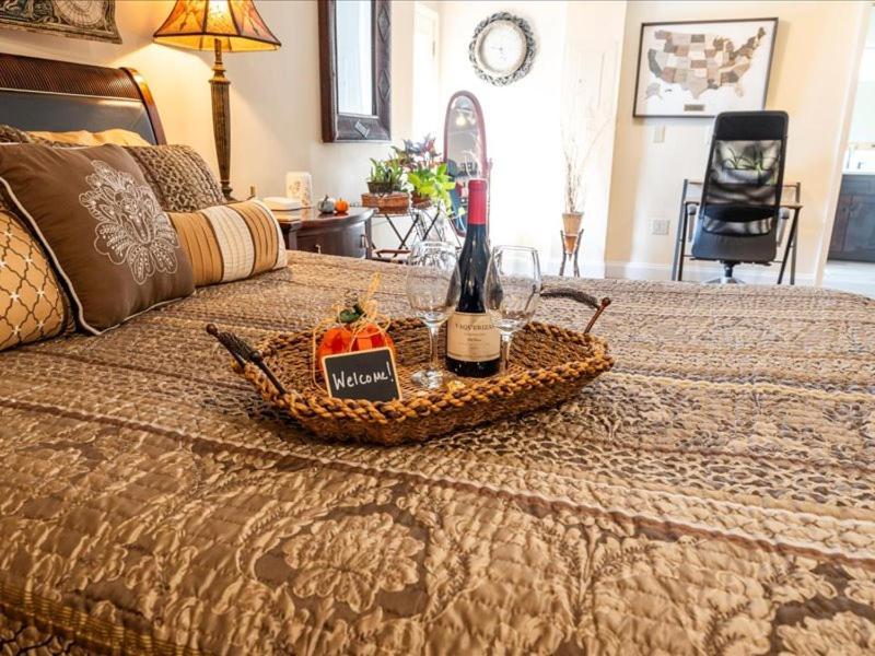 College Park-Orlando 5Star Villa Oasis - Home Away From Home - Quiet Neighborhood-Private Botanical Courtyard - Mins From Eola,Dt, Winter Park - Free Parking & Ev Plug In Extérieur photo